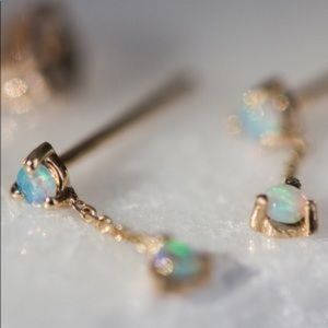 WWAKE Opal Two Step Chain Earring